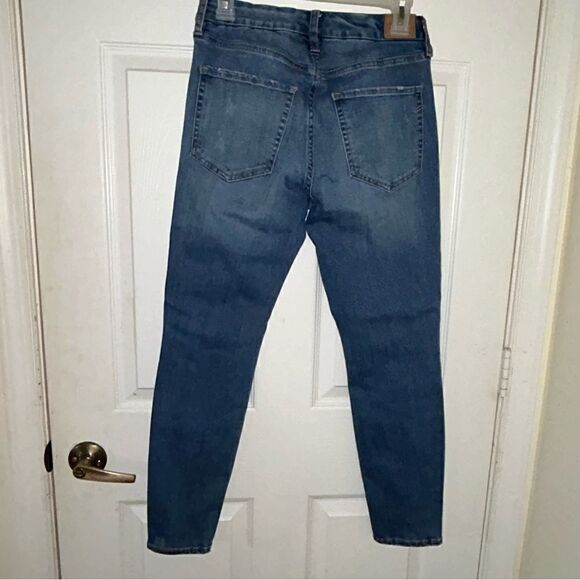 Aeropostale High Rise Curvy Jegging Jeans - Picture 7 of 10